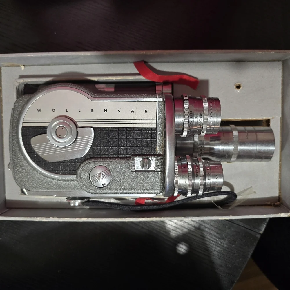 Wollensak 93 Turret 16mm Vintage Movie Camera W/ Original Box & Manual UNTESTED